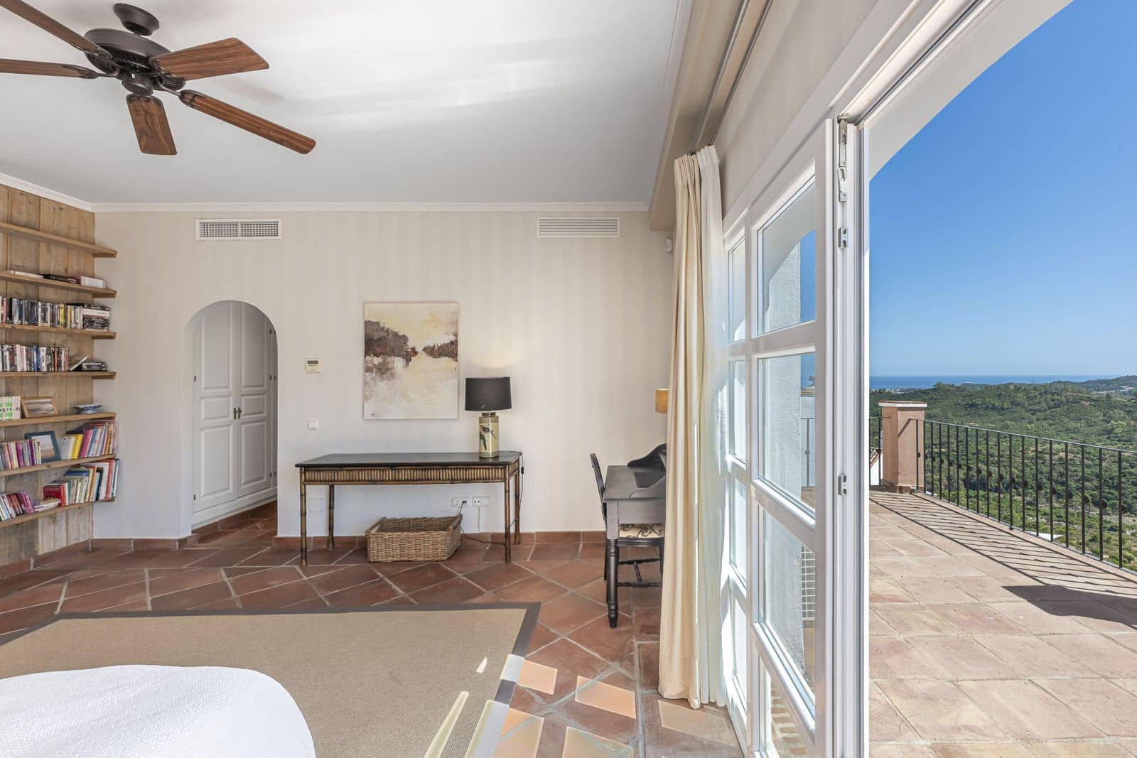 4 chambre Villa/Maison à vendre à Benahavis - 1 350 000 € (Ref: 9952177)