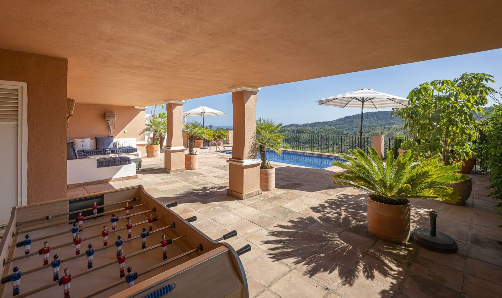 4 chambre Villa/Maison à vendre à Benahavis - 1 350 000 € (Ref: 9952177)