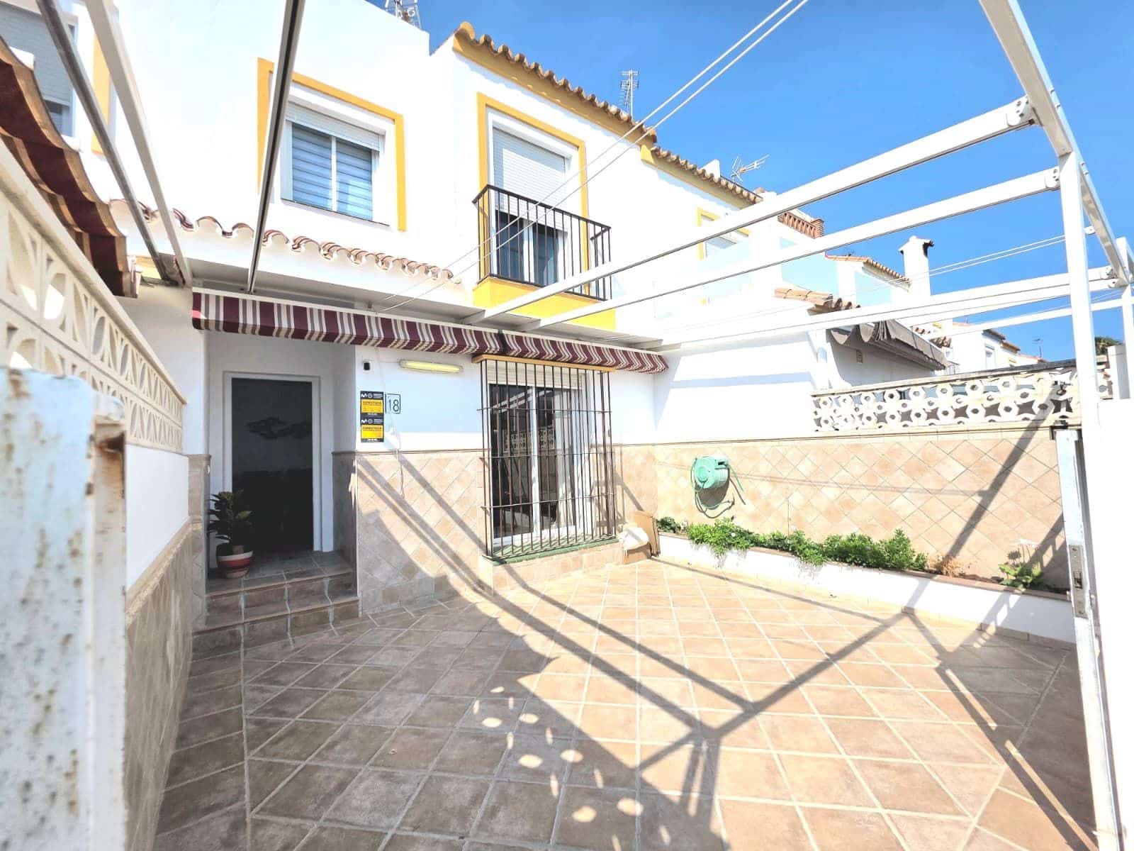 3 quarto Casa em Banda para venda em Manilva - 269 000 € (Ref: 9952178)