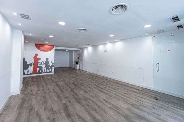 Azienda in vendita in Marbella - 550.000 € (Rif: 9952181)