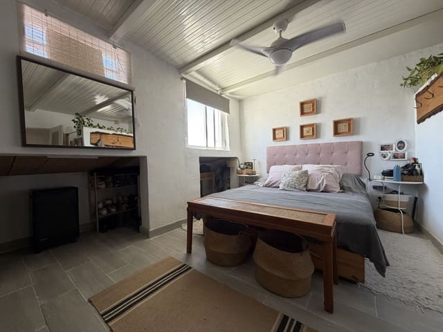 4 quarto Casa em Banda para venda em Málaga cidade - 550 000 € (Ref: 9952185)