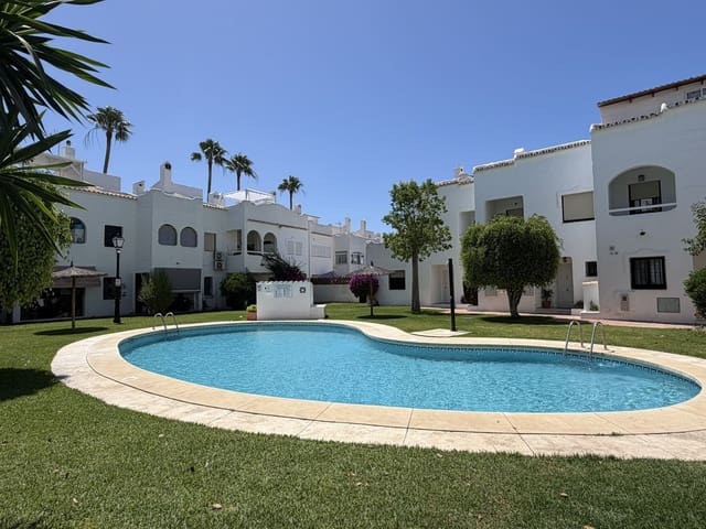 4 quarto Casa em Banda para venda em Málaga cidade - 550 000 € (Ref: 9952185)