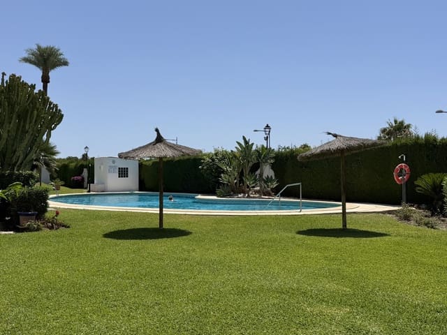 4 quarto Casa em Banda para venda em Málaga cidade - 550 000 € (Ref: 9952185)
