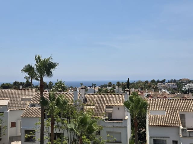 5 soveværelse Byhus til salg i Golden Mile, Marbella - € 1.695.000 (Ref: 9952188)