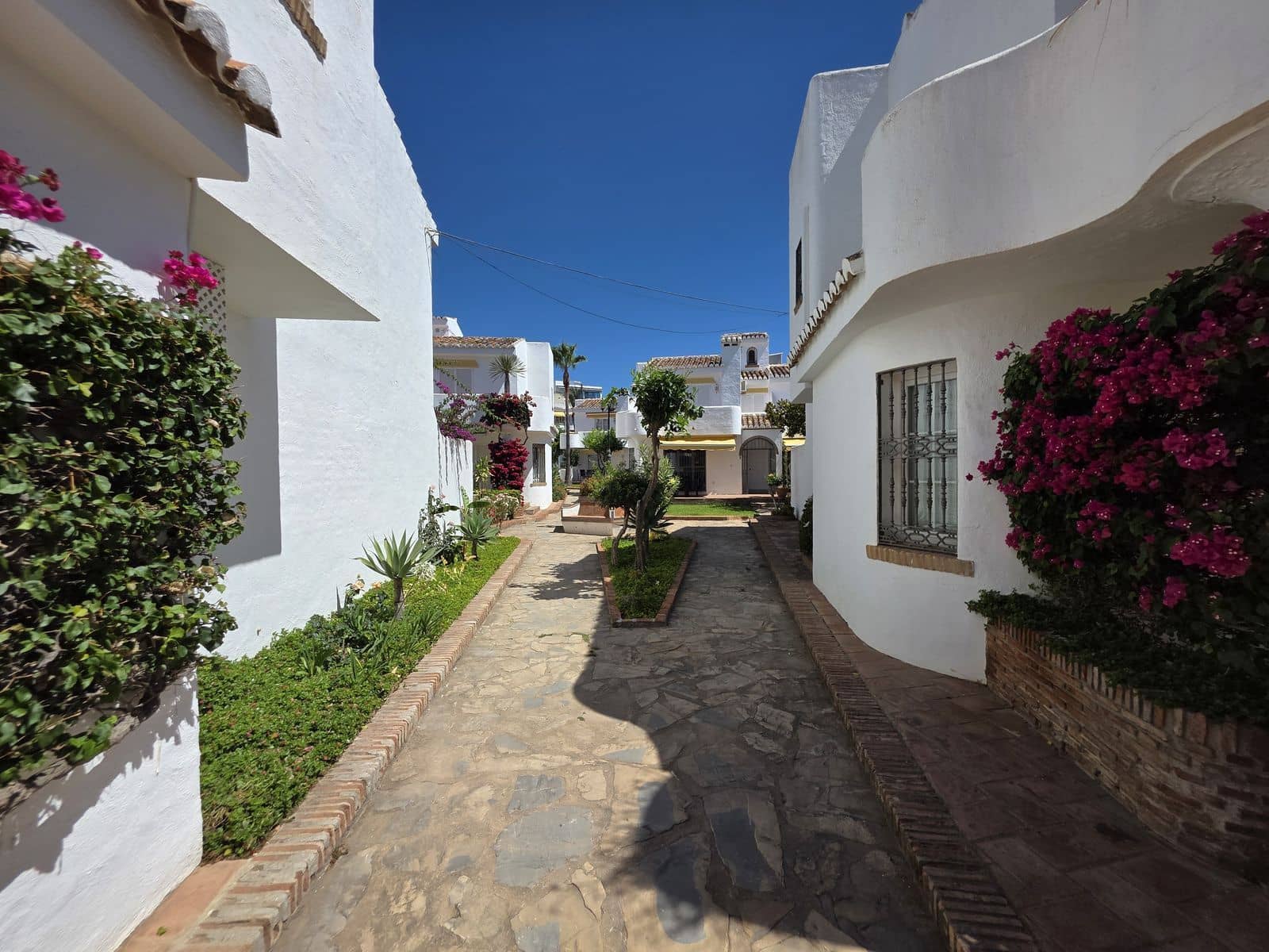 Casa de 3 habitaciones en La Cala de Mijas en venta - 925.000 € (Ref: 9952190)