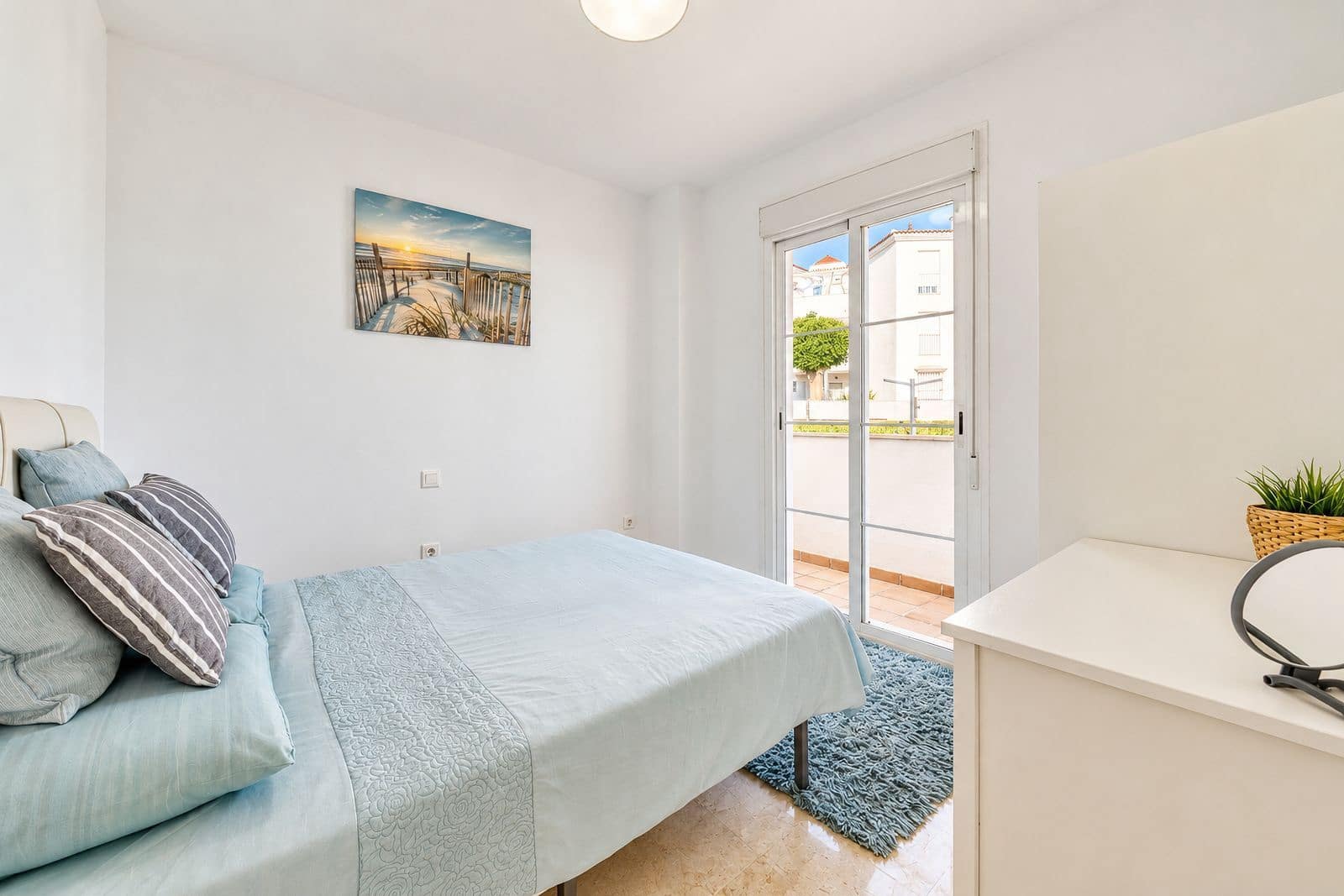 3 soverom Leilighet til salgs i La Duquesa / Puerto de la Duquesa - € 265 000 (Ref: 9952191)