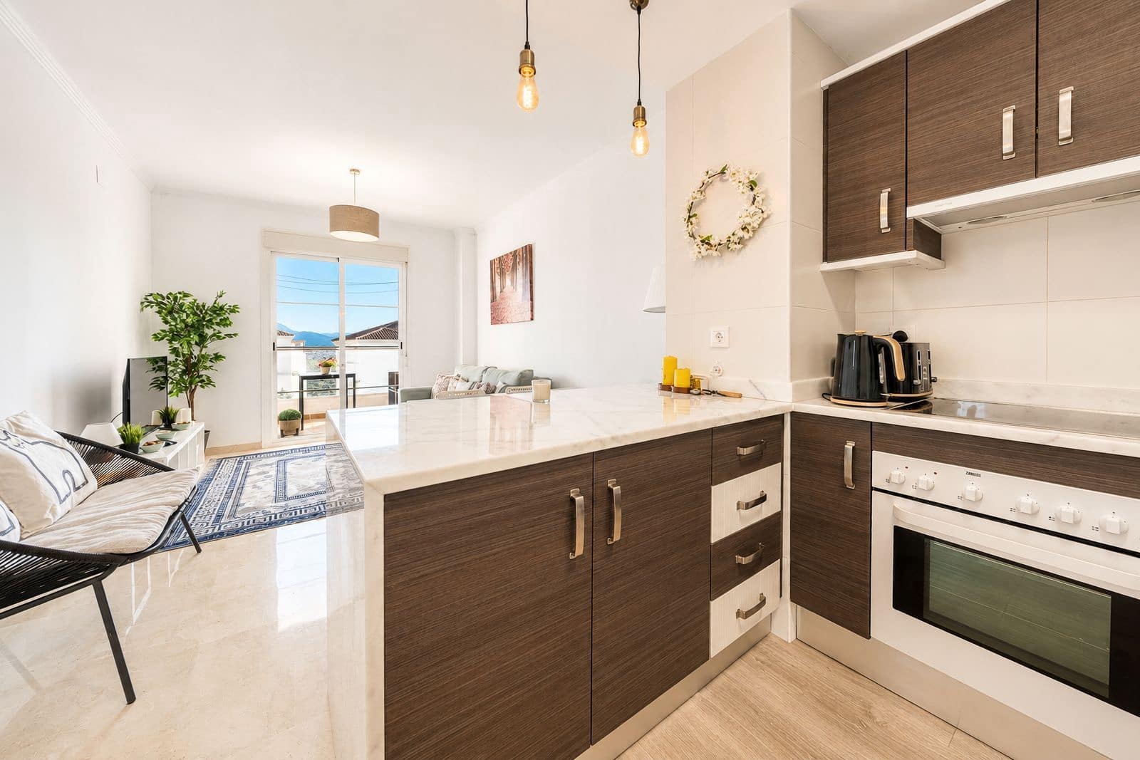 3 soverom Leilighet til salgs i La Duquesa / Puerto de la Duquesa - € 265 000 (Ref: 9952191)