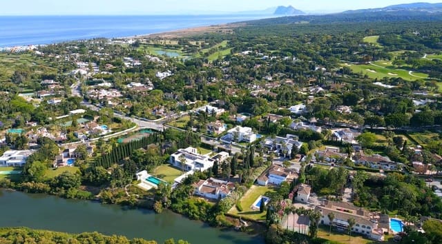 Terreno/Finca Rústica en Sotogrande Costa, San Roque en venta - 2.100.000 € (Ref: 9952195)