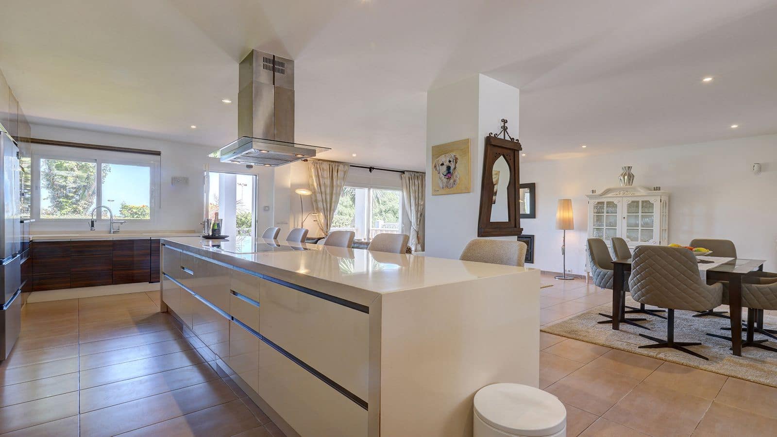 4 quarto Moradia para venda em La Duquesa / Puerto de la Duquesa - 650 000 € (Ref: 9952198)