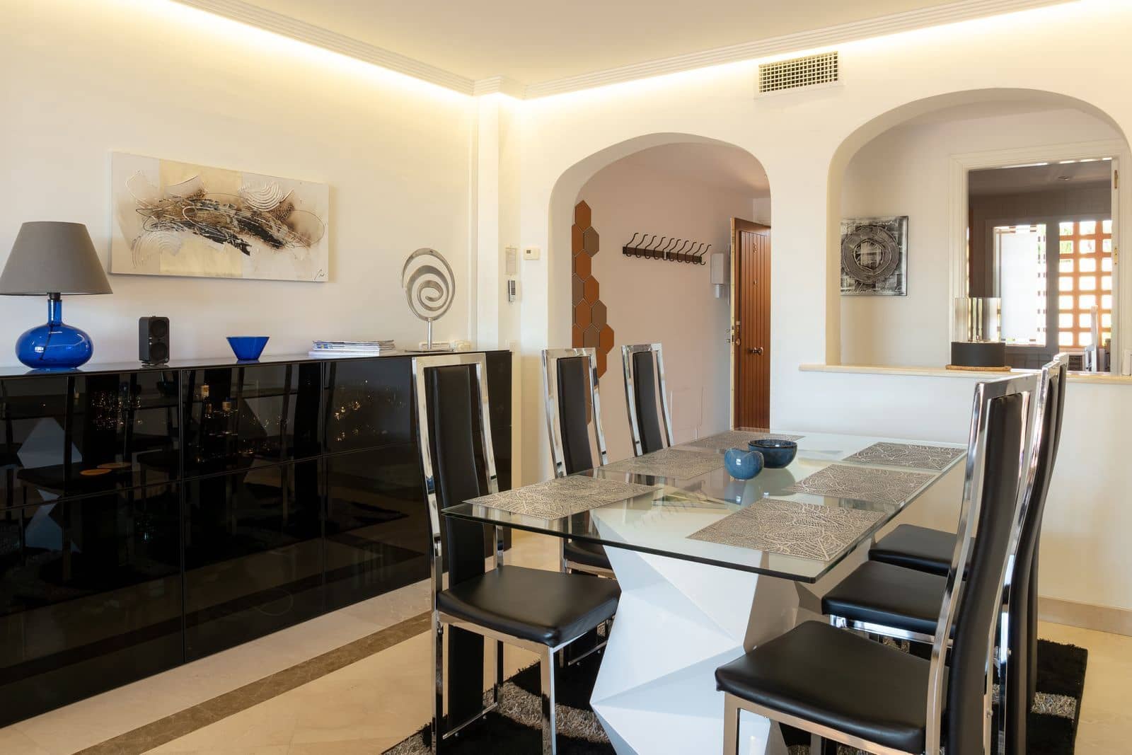 3 slaapkamer Appartement te koop in Los Arqueros - € 495.000 (Ref: 9952205)