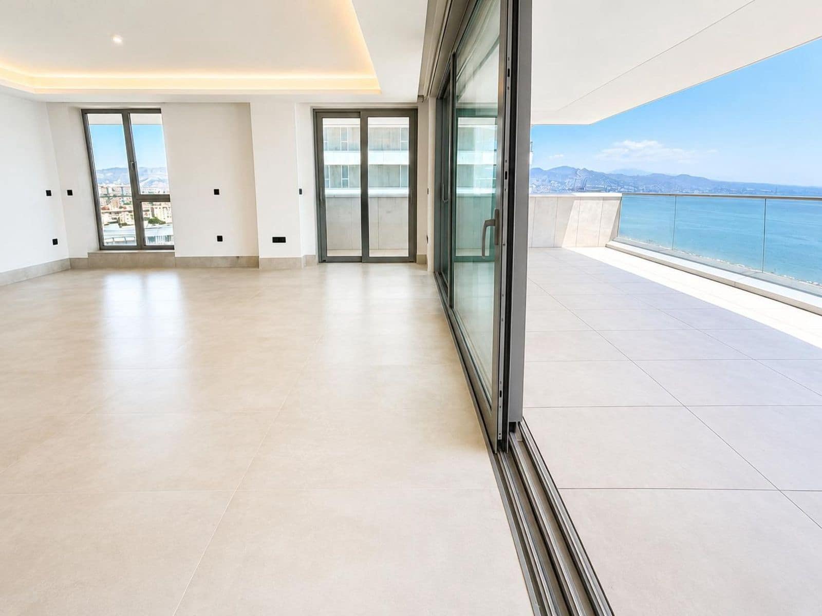 4 sovrum Lägenhet till salu i Malaga stad - 2 330 000 € (Ref: 9952206)