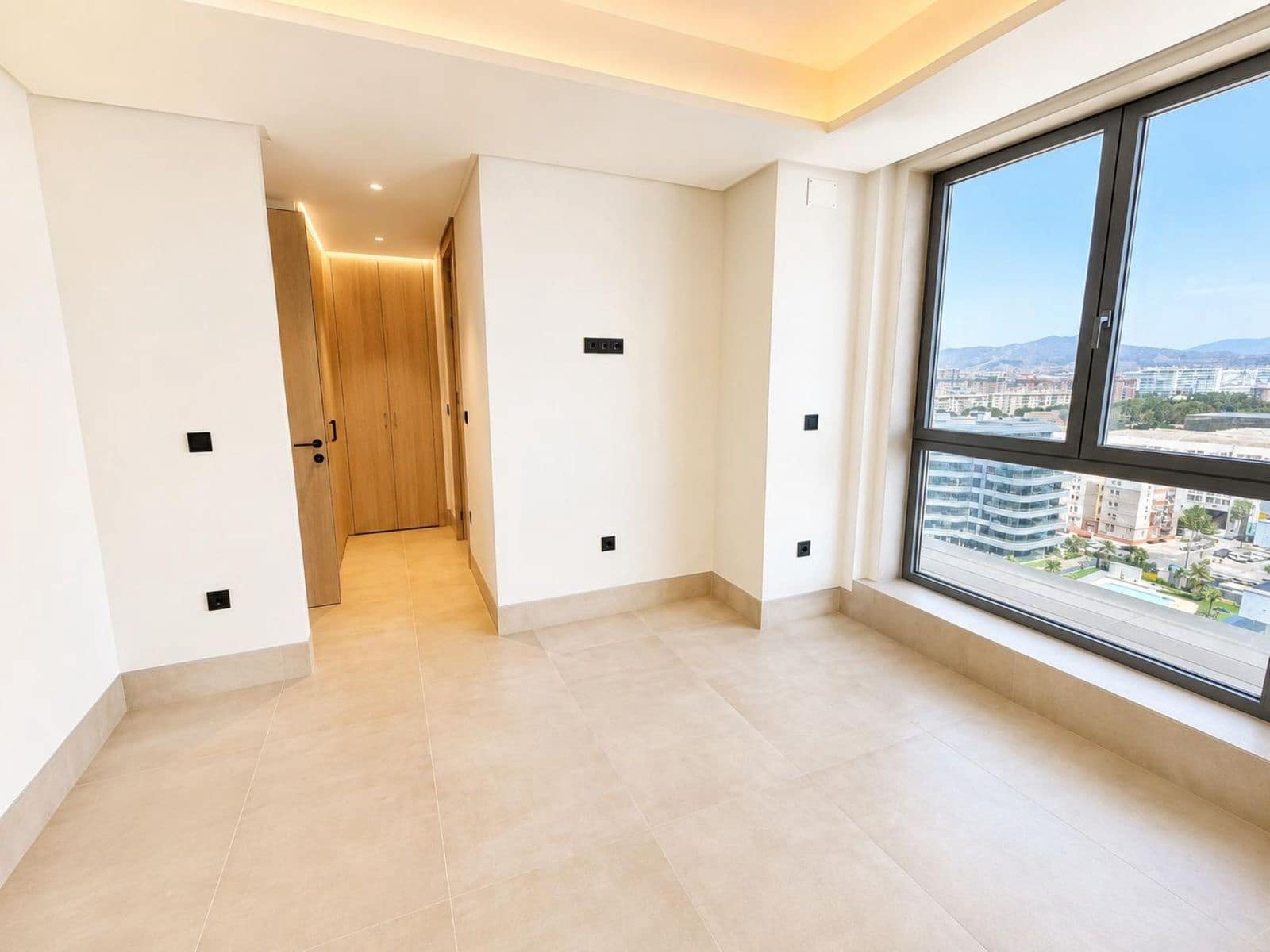 4 sovrum Lägenhet till salu i Malaga stad - 2 330 000 € (Ref: 9952206)