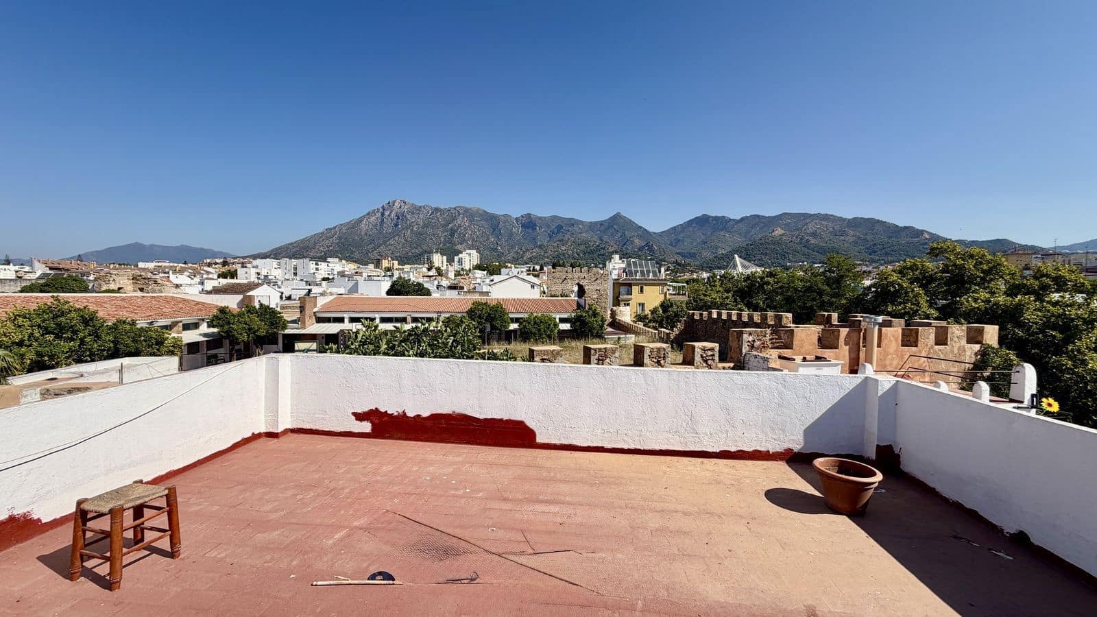 7 soverom Hus til salgs i Marbella - € 955 000 (Ref: 9952210)