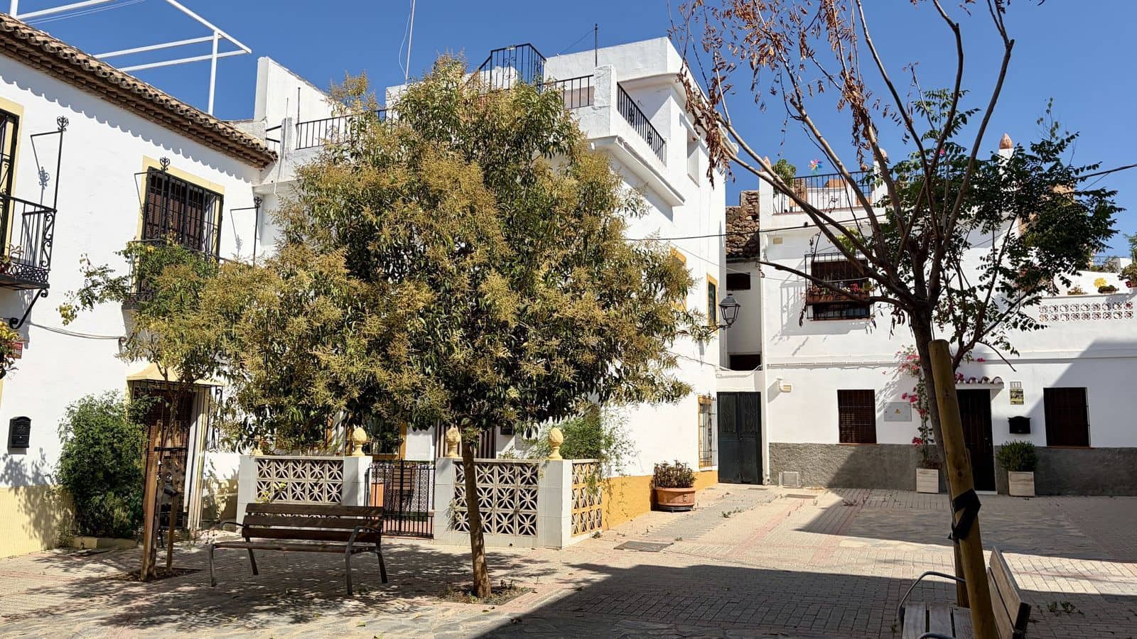 7 soverom Hus til salgs i Marbella - € 955 000 (Ref: 9952210)