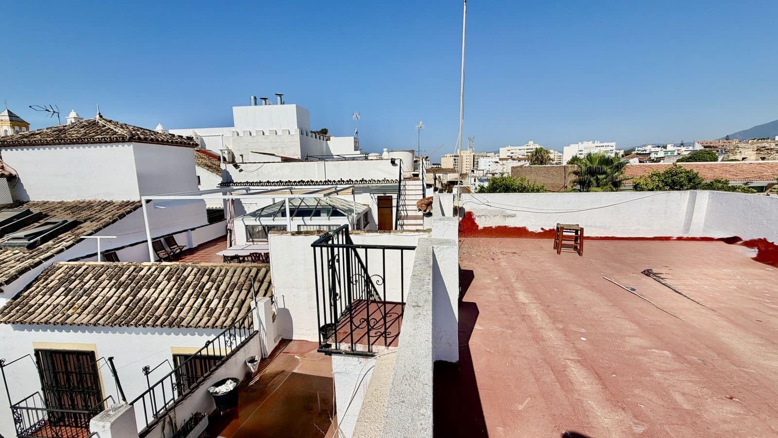 7 soverom Hus til salgs i Marbella - € 955 000 (Ref: 9952210)