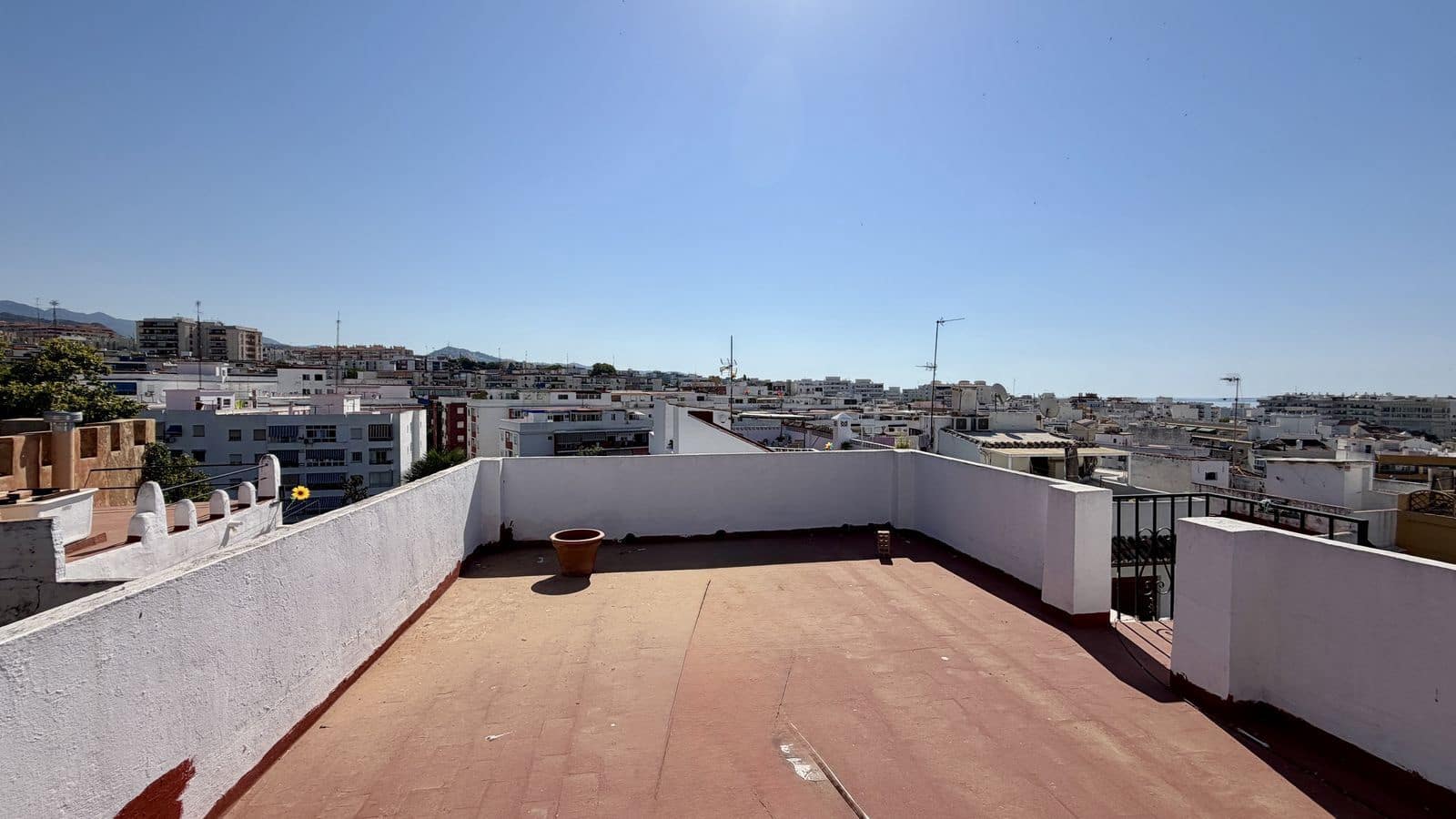 7 soverom Hus til salgs i Marbella - € 955 000 (Ref: 9952210)