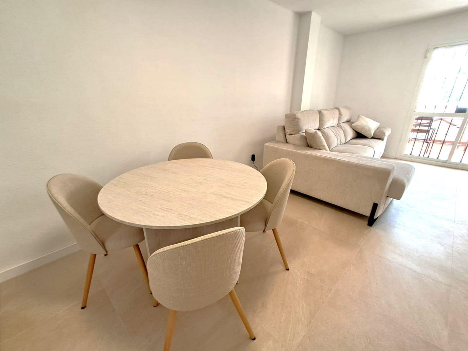2 soveværelse Lejlighed til salg i Benalmadena Costa - € 365.000 (Ref: 9952211)