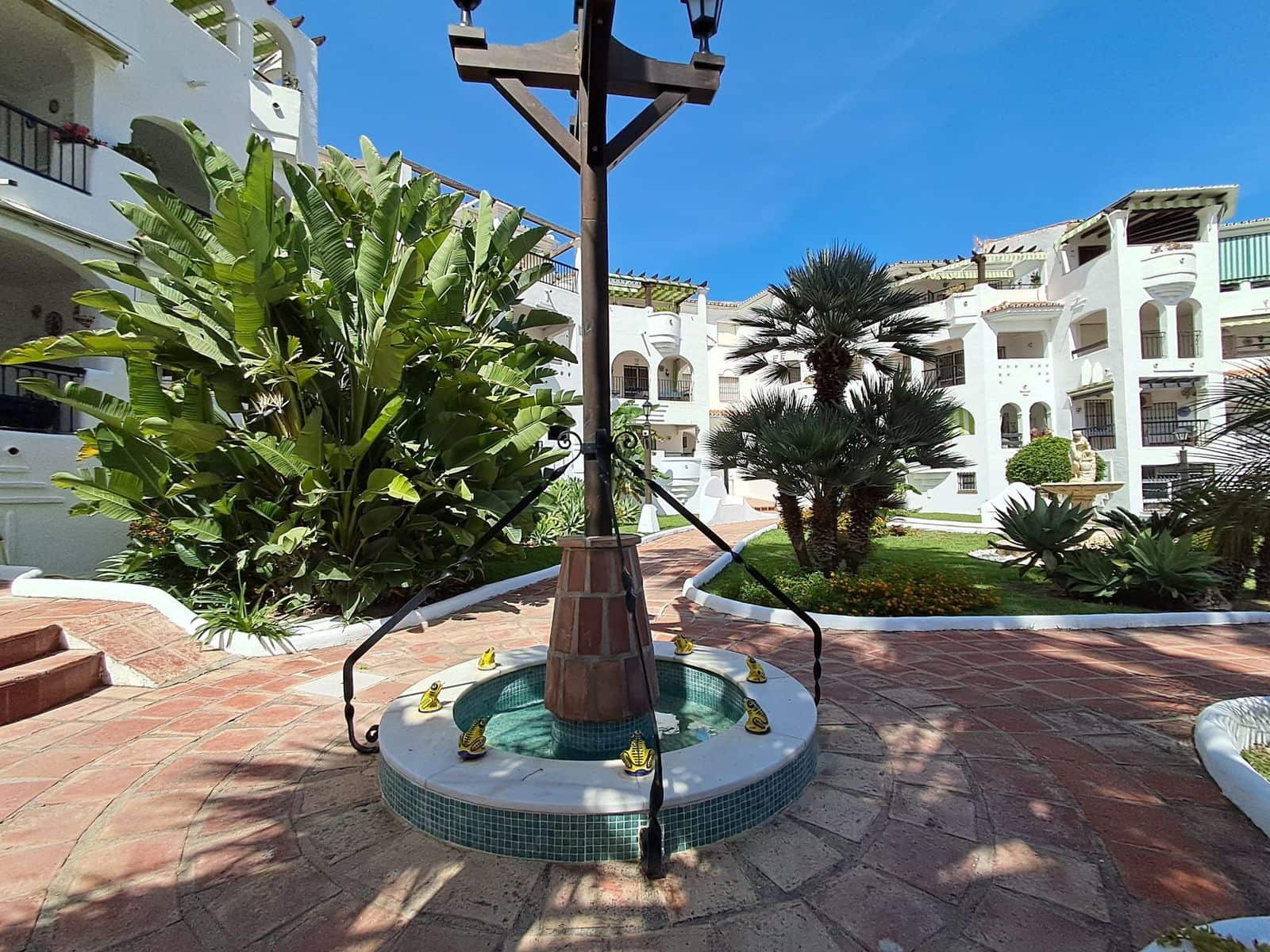 2 soveværelse Lejlighed til salg i Benalmadena Costa - € 365.000 (Ref: 9952211)