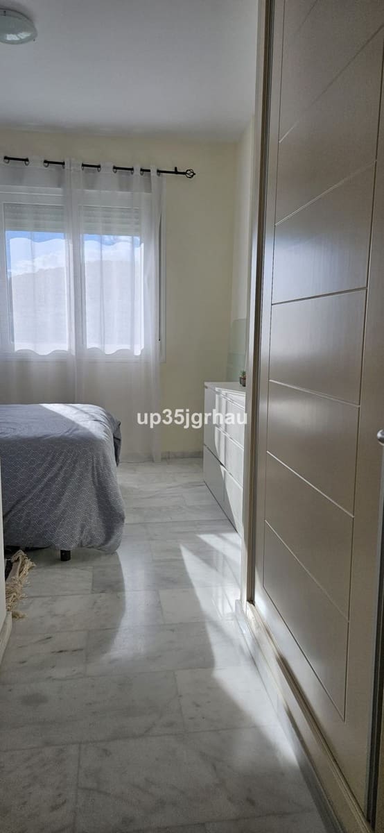 2 sypialnia Apartament na sprzedaż w Estepona - 298 000 € (Ref: 9952212)