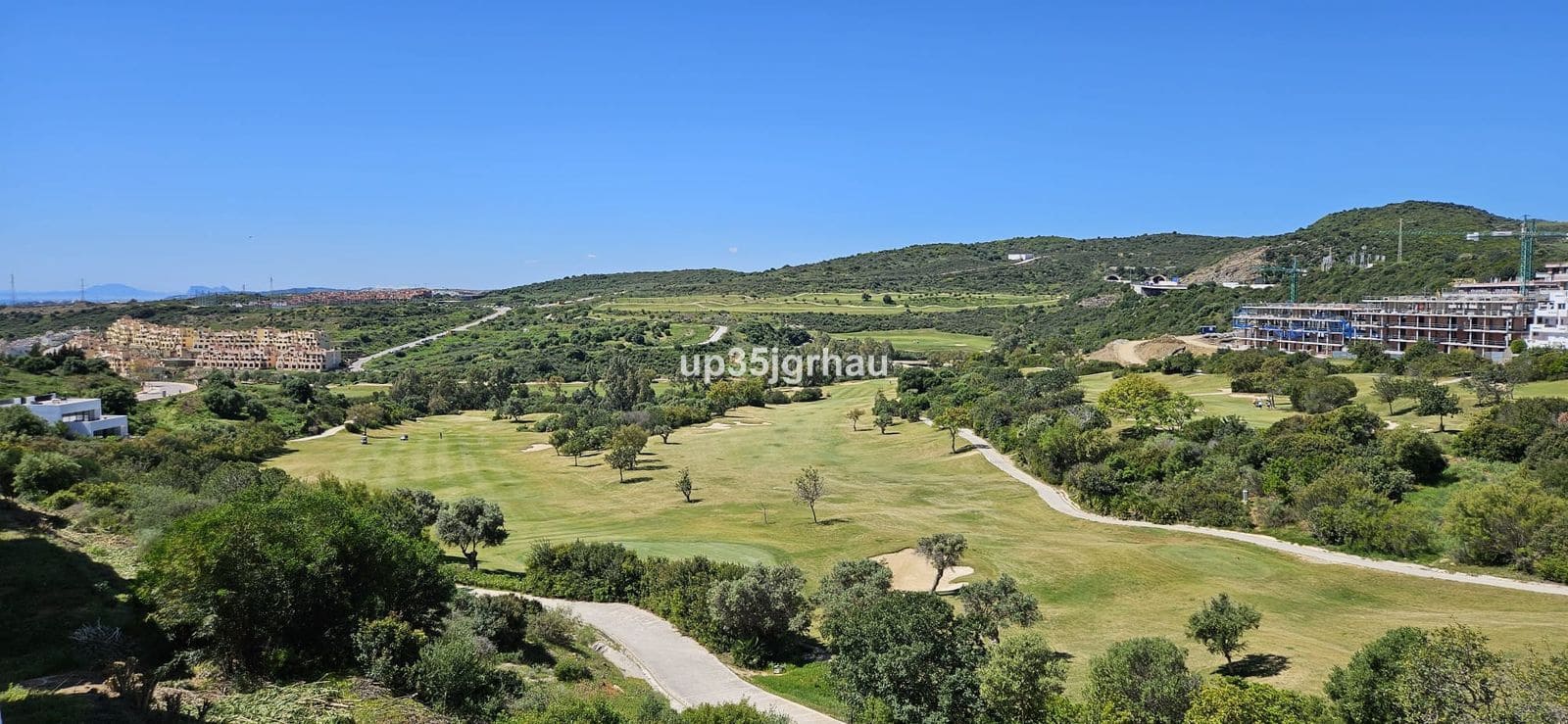 2 sypialnia Apartament na sprzedaż w Estepona - 298 000 € (Ref: 9952212)