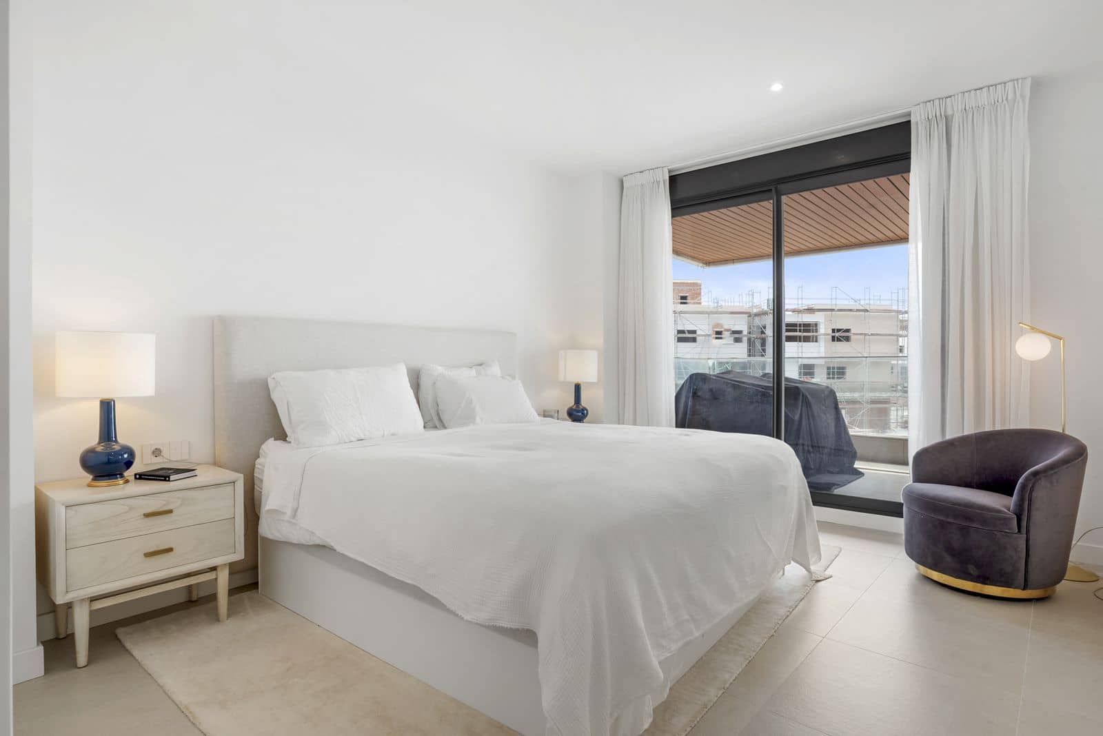 2 slaapkamer Appartement te koop in New Golden Mile - € 620.000 (Ref: 9952218)