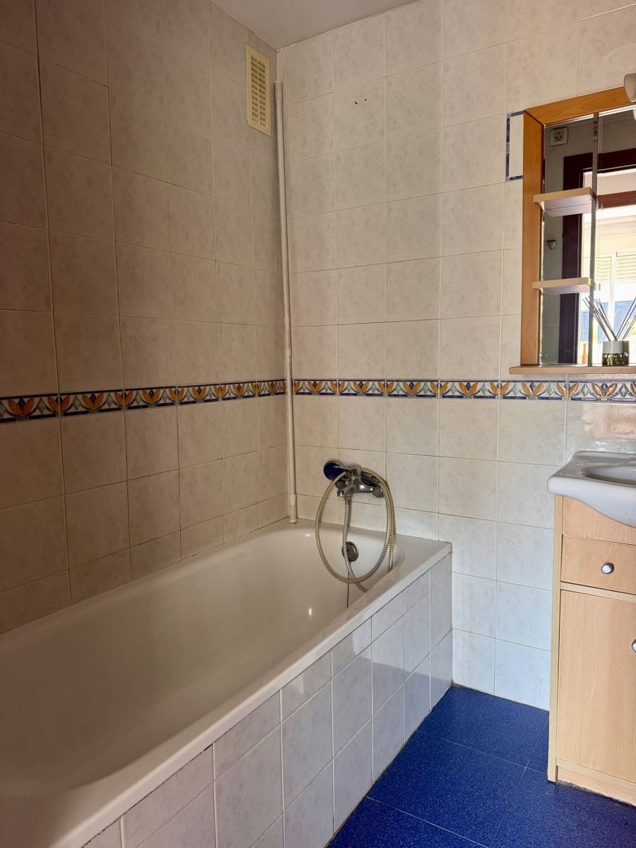4 soveværelse Studio til salg i San Pedro de Alcantara - € 385.000 (Ref: 9952223)