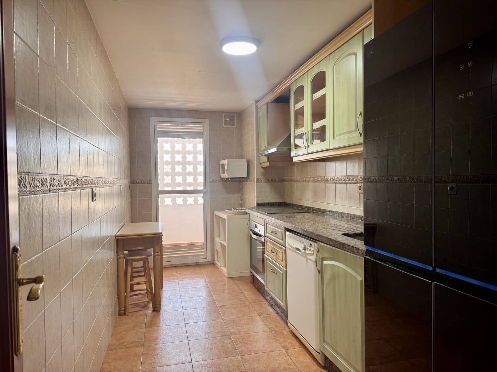 4 soveværelse Studio til salg i San Pedro de Alcantara - € 385.000 (Ref: 9952223)