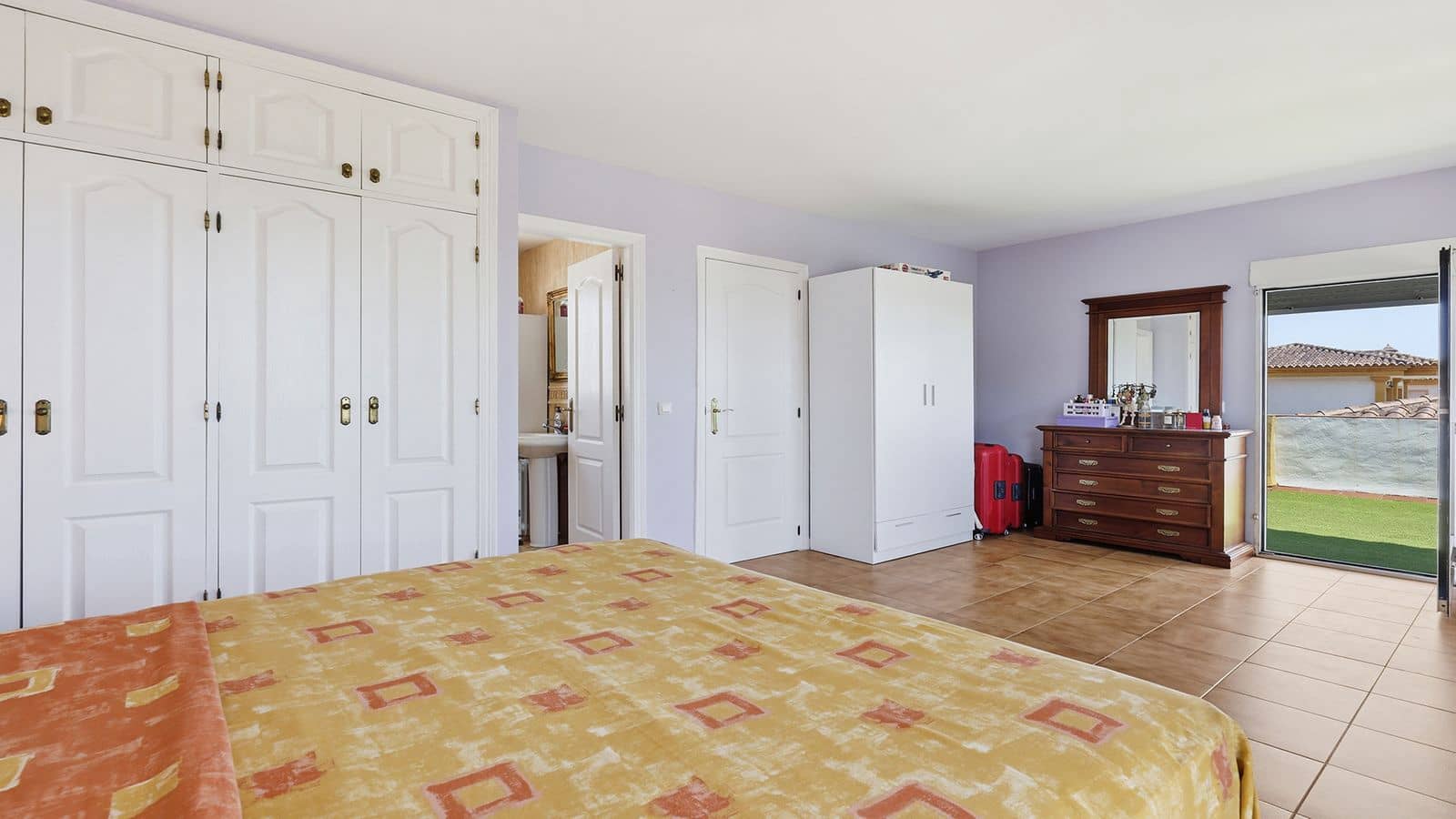 4 Zimmer Doppelhaus zu verkaufen in Manilva - 420.000 € (Ref: 9952226)