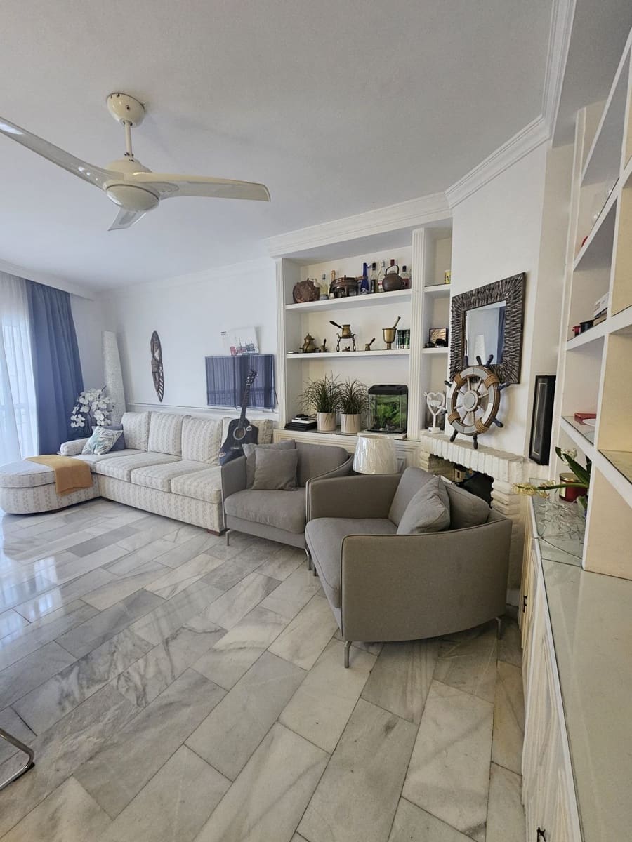 2 quarto Apartamento para venda em San Pedro de Alcantara - 307 500 € (Ref: 9952232)