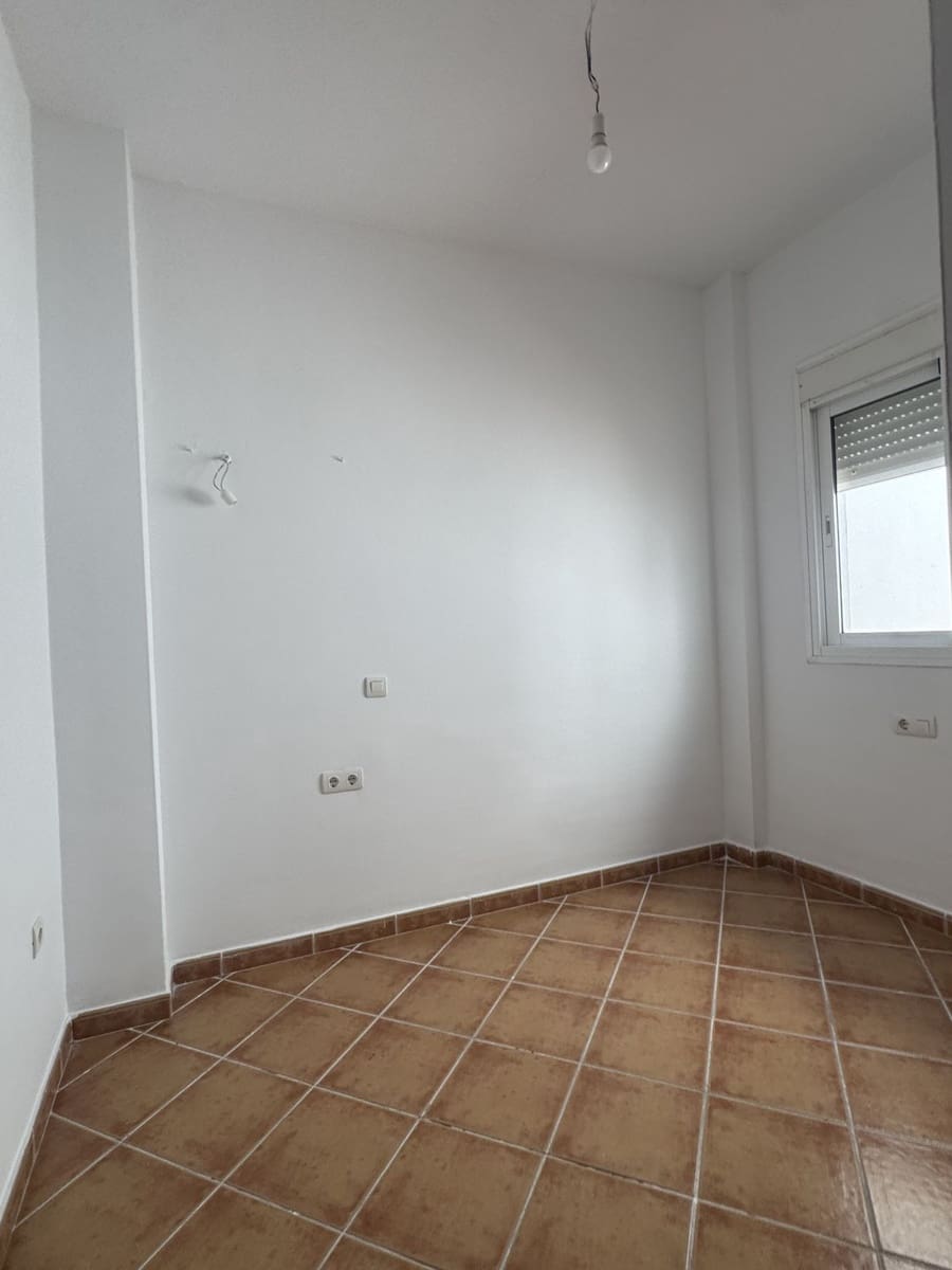 2 sypialnia Apartament na sprzedaż w Estepona - 292 000 € (Ref: 9952235)