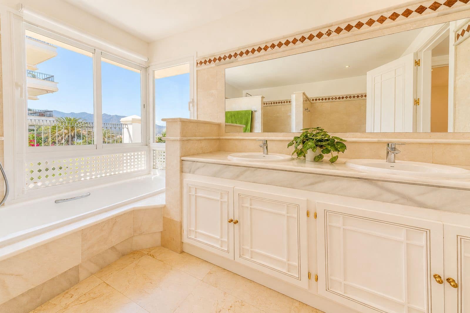 3 Zimmer Apartment zu verkaufen in La Cala Golf - 750.000 € (Ref: 9952237)