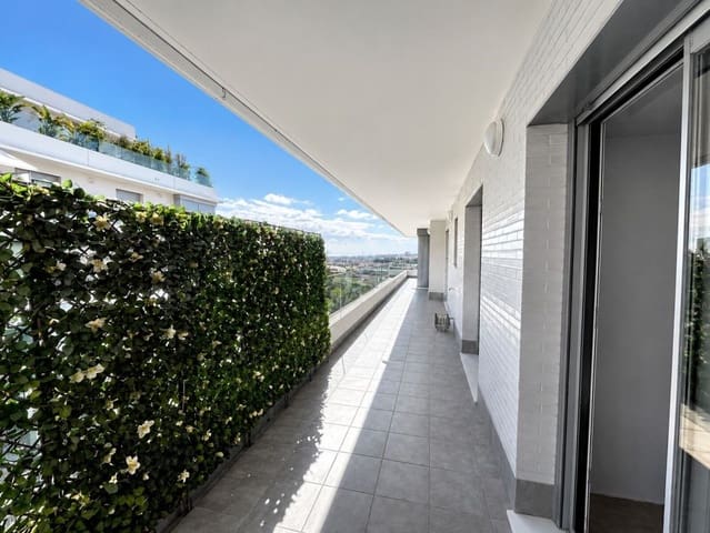 4 sypialnia Apartament na sprzedaż w Nueva Andalucia, Marbella - 599 000 € (Ref: 9952240)