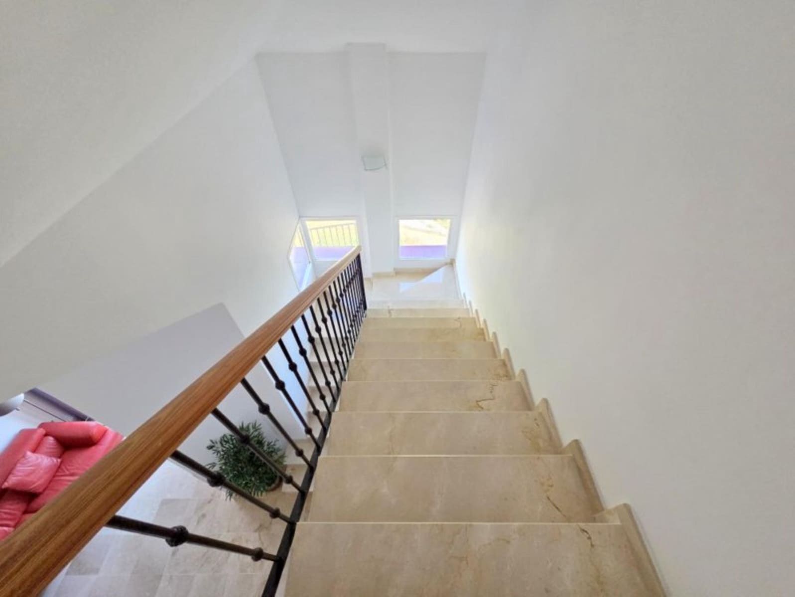 3 soverom Penthouse til salgs i La Duquesa / Puerto de la Duquesa - € 379 000 (Ref: 9952253)
