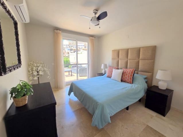 3 soverom Penthouse til salgs i La Duquesa / Puerto de la Duquesa, Manilva - € 379 000 (Ref: 9952253)