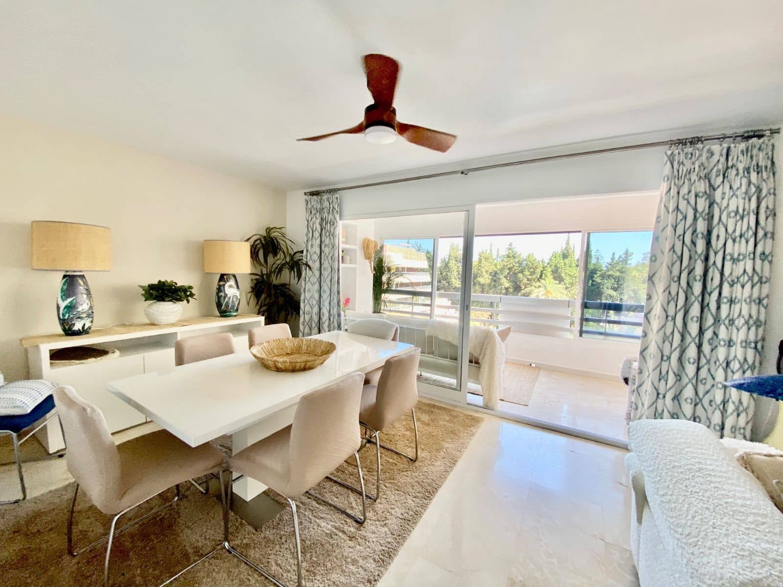3 soverom Penthouse til salgs i Marbella - € 1 600 000 (Ref: 9952255)