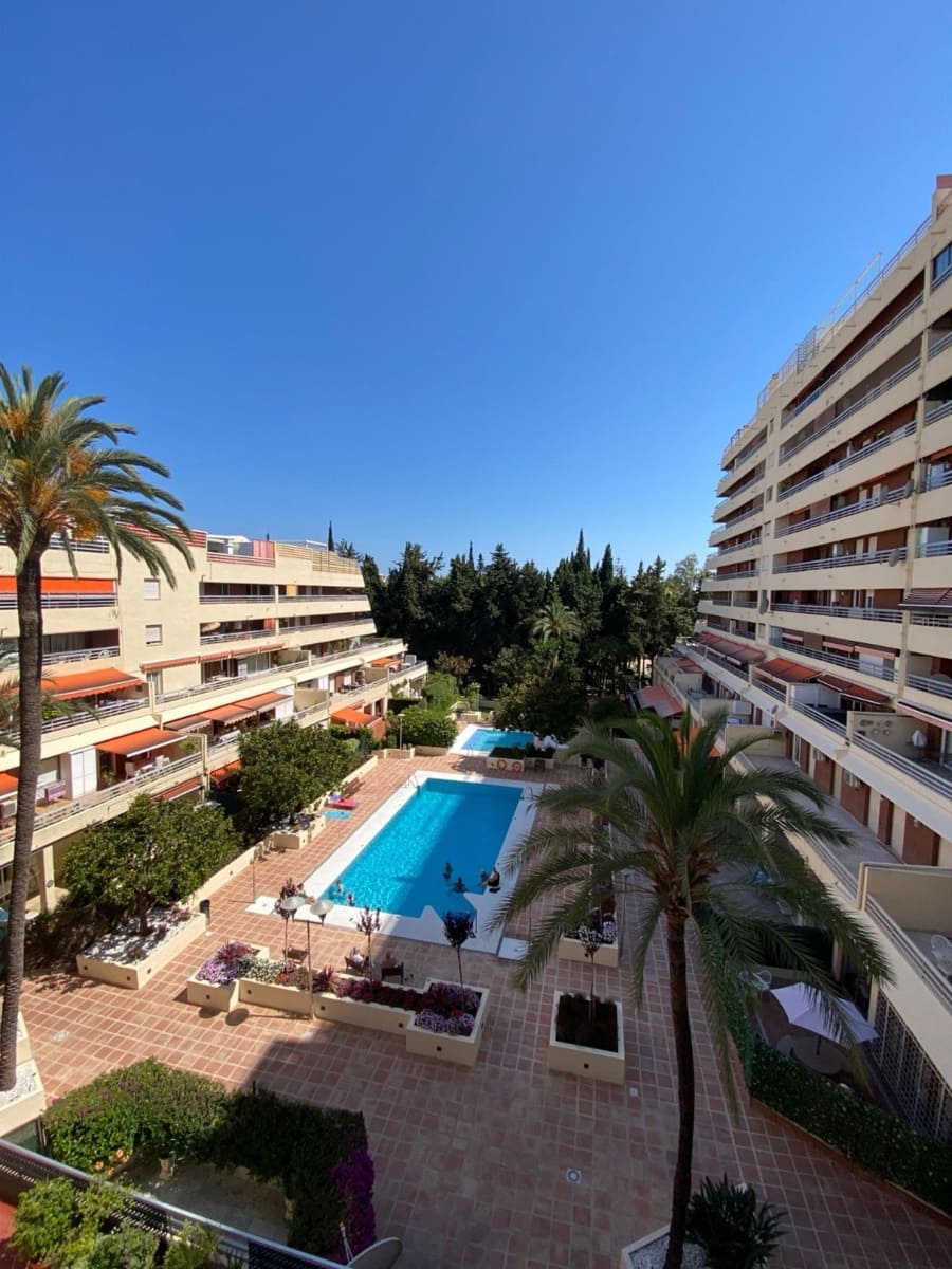 3 soverom Penthouse til salgs i Marbella - € 1 600 000 (Ref: 9952255)