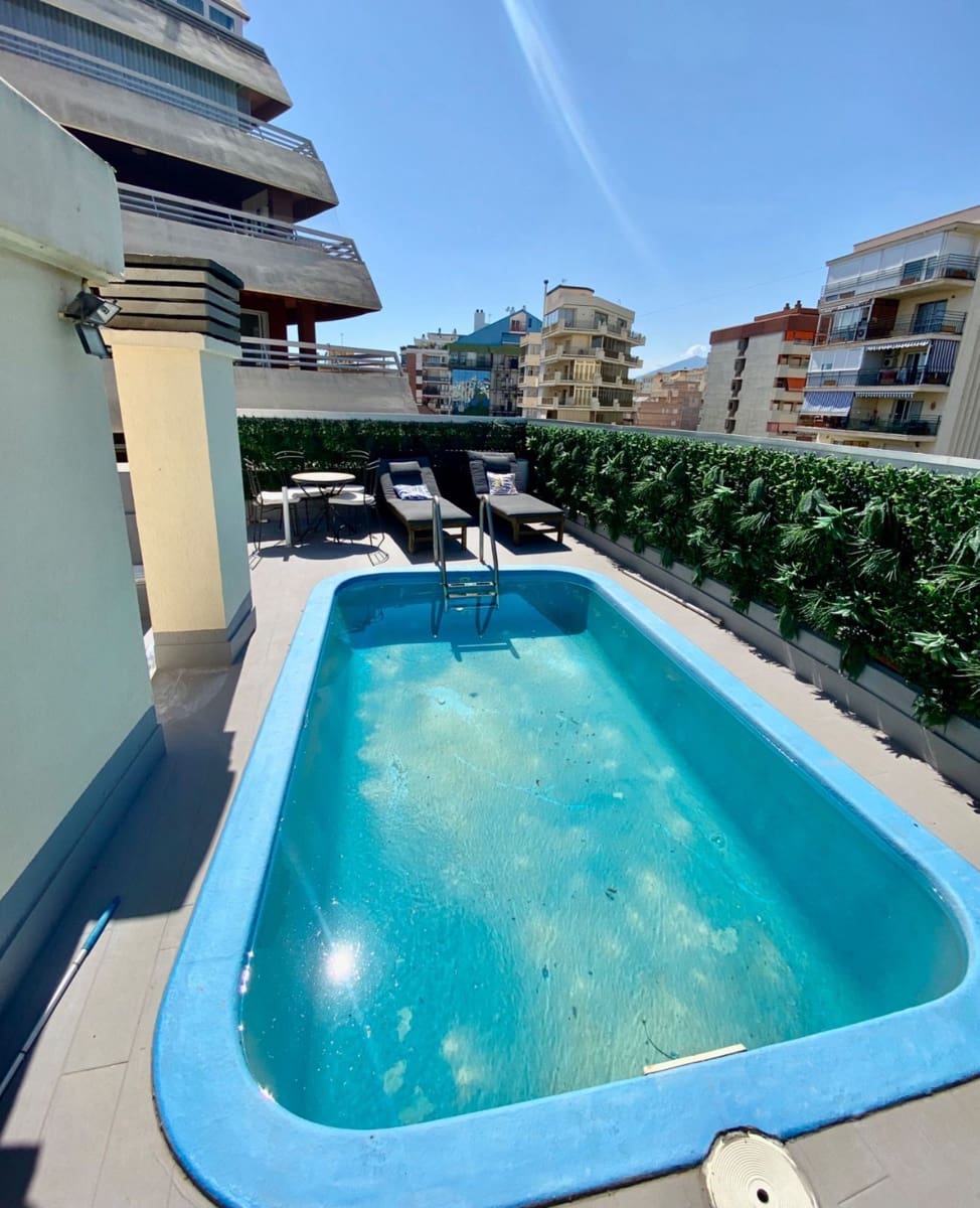3 soverom Penthouse til salgs i Marbella - € 1 600 000 (Ref: 9952255)