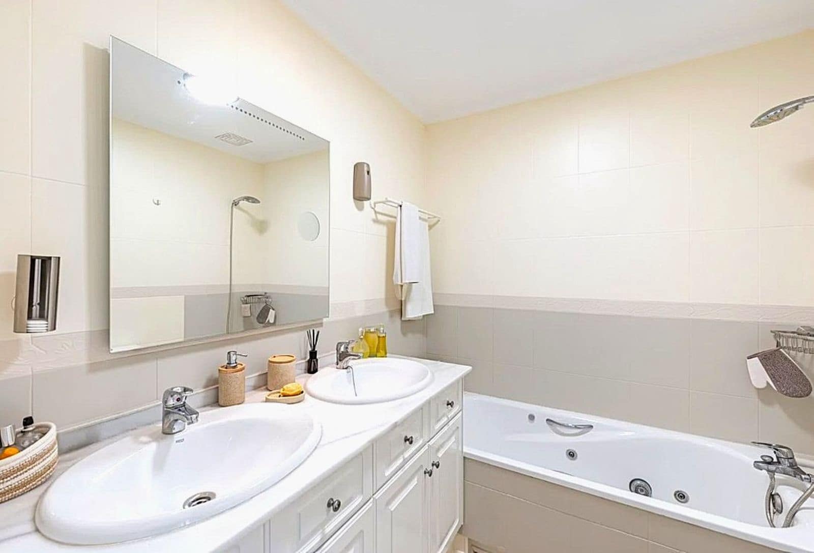 2 camera da letto Attico in vendita in Estepona - 459.000 € (Rif: 9952261)