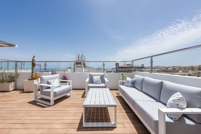 Ático de 3 habitaciones en San Pedro de Alcantara, Marbella en venta - 790.000 € (Ref: 9952262)