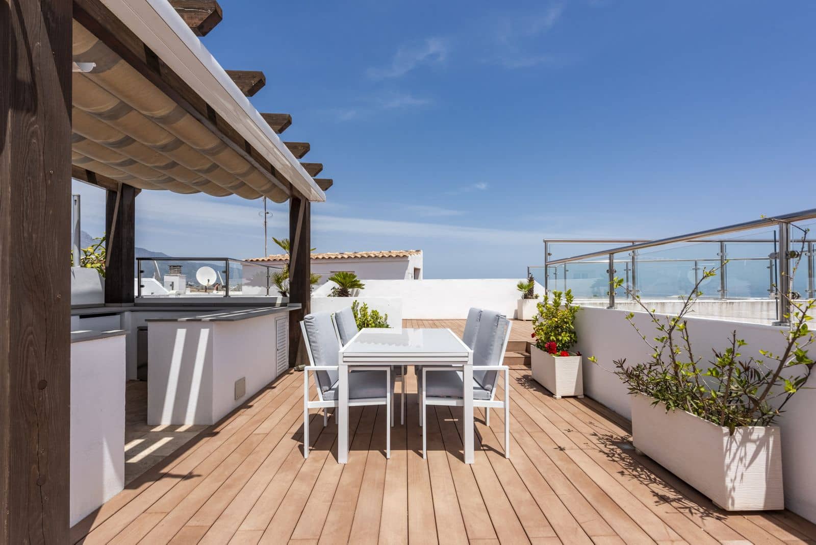 Ático de 3 habitaciones en San Pedro de Alcantara en venta - 790.000 € (Ref: 9952262)