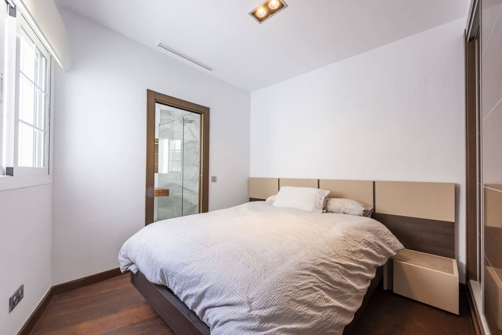 Ático de 3 habitaciones en San Pedro de Alcantara en venta - 790.000 € (Ref: 9952262)