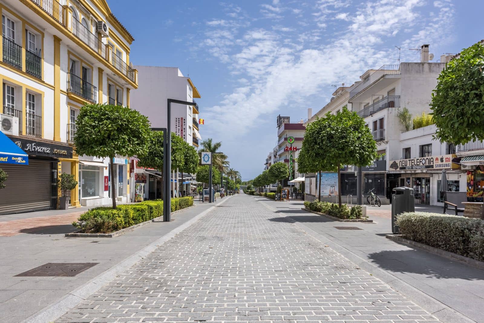 Ático de 3 habitaciones en San Pedro de Alcantara en venta - 790.000 € (Ref: 9952262)