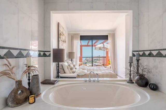 4 Zimmer Penthouse zu verkaufen in Calahonda, Mijas - 1.295.000 € (Ref: 9952263)