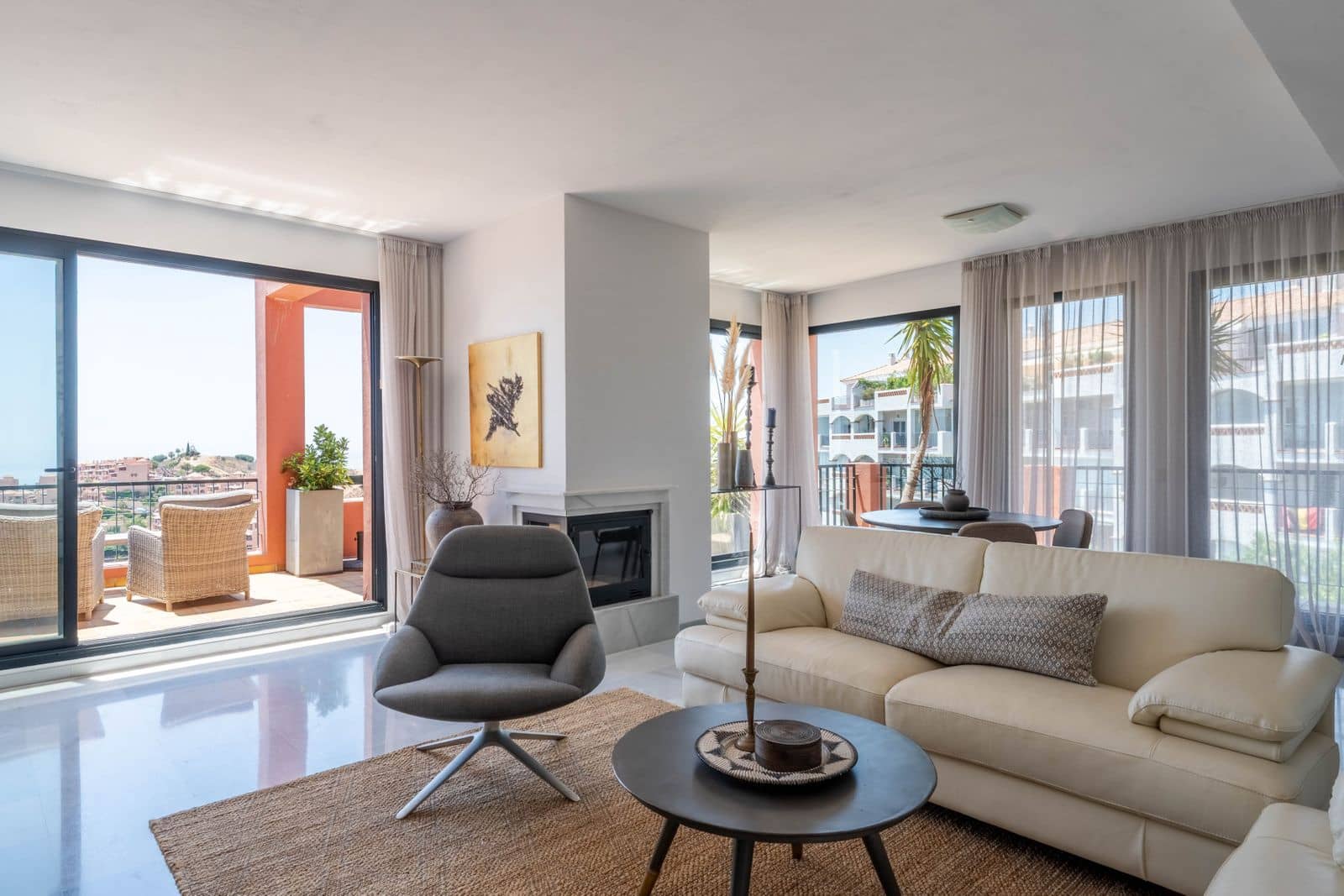 4 Zimmer Penthouse zu verkaufen in Calahonda - 1.295.000 € (Ref: 9952263)