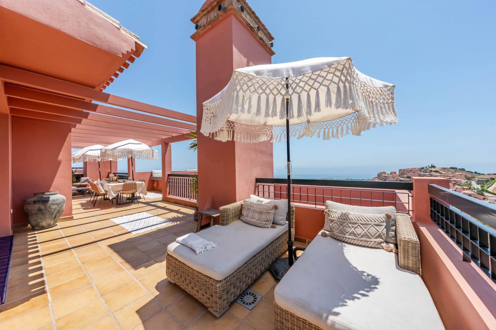 4 Zimmer Penthouse zu verkaufen in Calahonda - 1.295.000 € (Ref: 9952263)