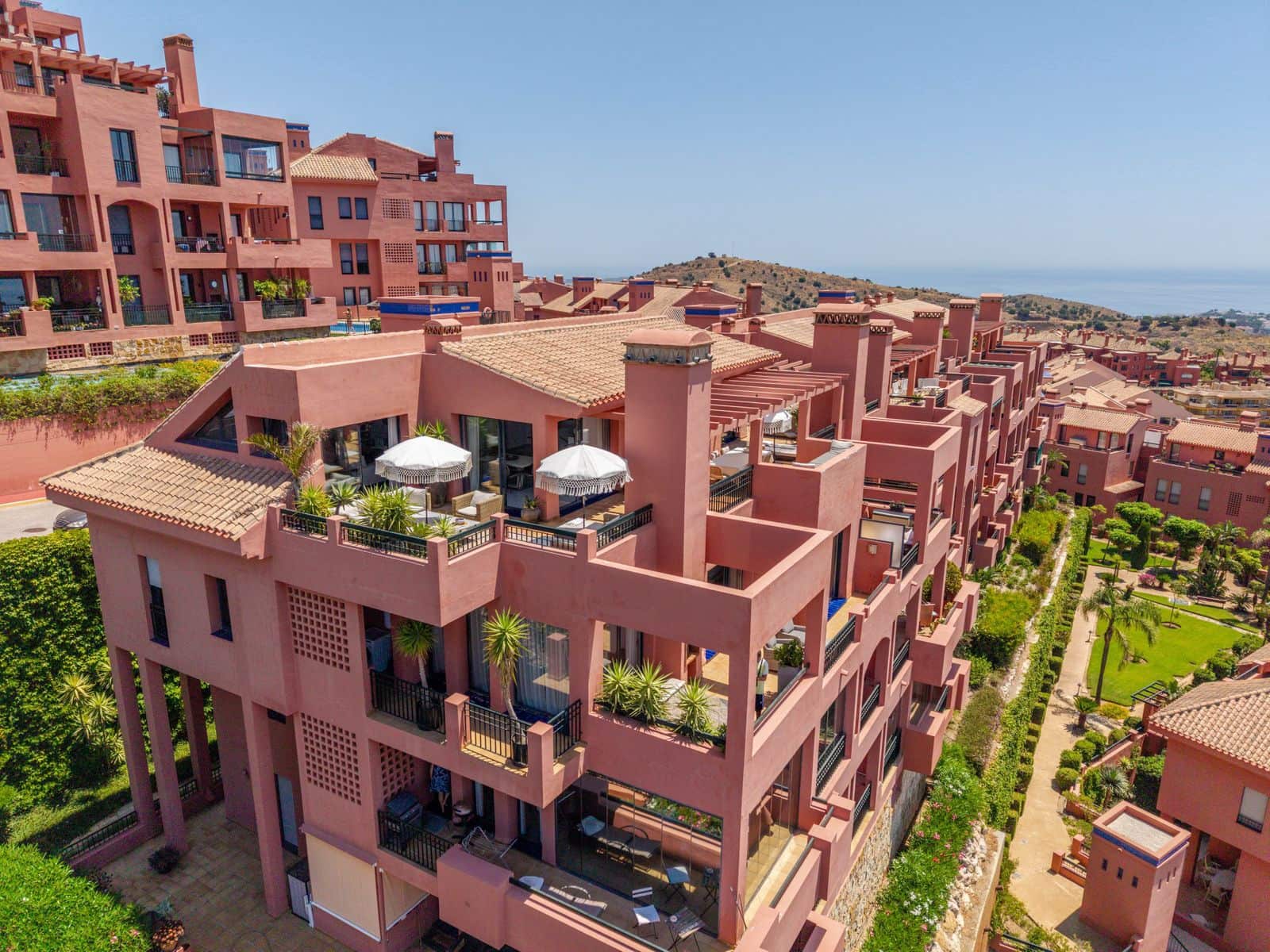 4 Zimmer Penthouse zu verkaufen in Calahonda - 1.295.000 € (Ref: 9952263)