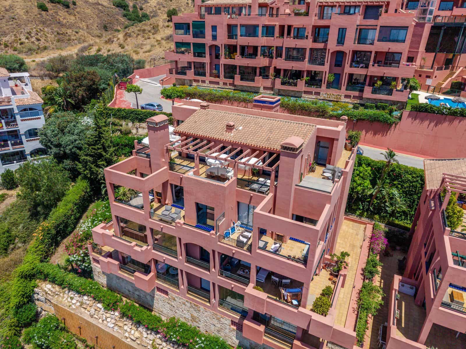 4 Zimmer Penthouse zu verkaufen in Calahonda - 1.295.000 € (Ref: 9952263)