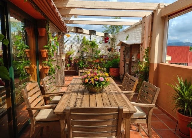 4 soverom Penthouse til salgs i San Pedro de Alcantara, Marbella - € 620 000 (Ref: 9952264)