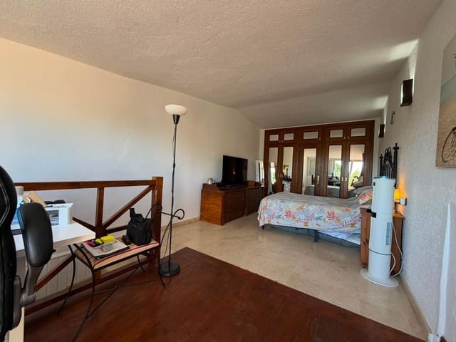 2 chambre Penthouse à vendre à Estepona - 309 000 € (Ref: 9952267)