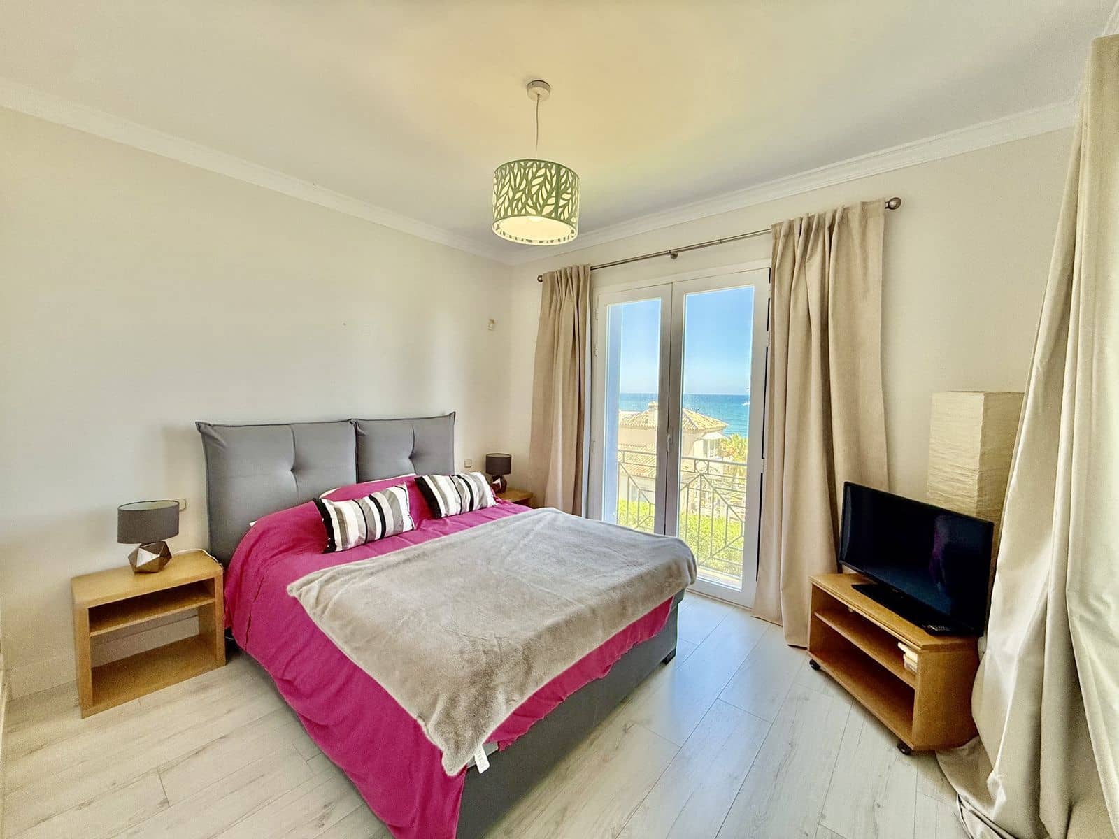 3 chambre Penthouse à vendre à Bahia de Casares - 995 000 € (Ref: 9952269)